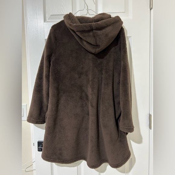 Misslook brown fuzzy house coat with hood pockets button up sz small - Picture 3 of 5